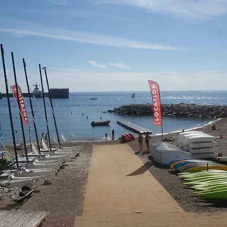 Pied Dans L'eau. Tres Charmant Апартаменты