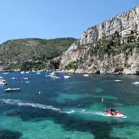 Pied Dans L'eau. Tres Charmant Apartament